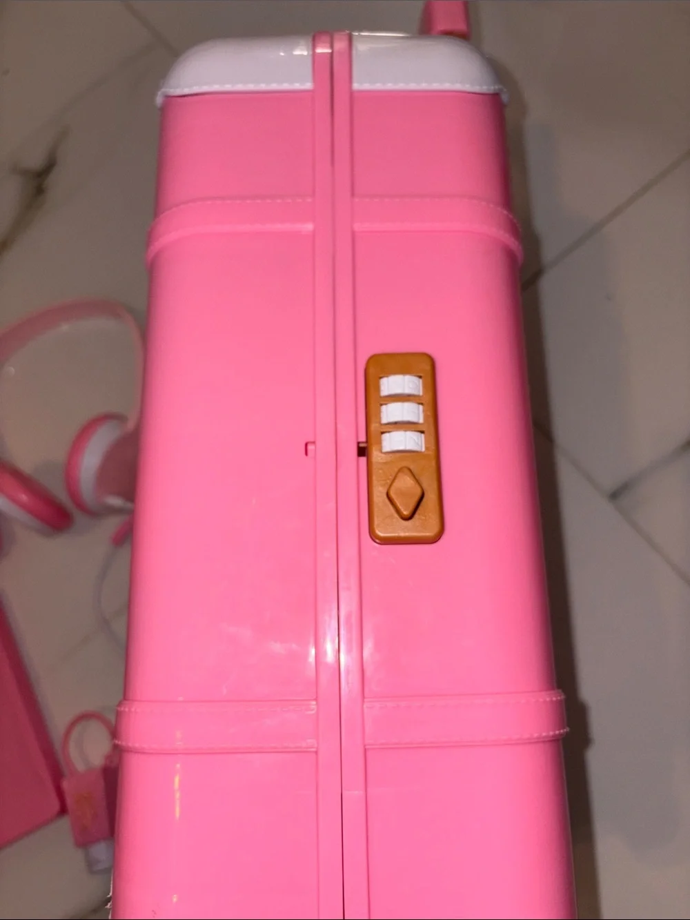 Disney Princess Style Collection Deluxe Suitcase